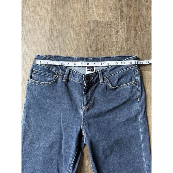 Patagonia Women's Jeans Size 29 Blue Bootcut Medium Wash Denim Mid Rise 5-Pocket - Picture 3 of 9